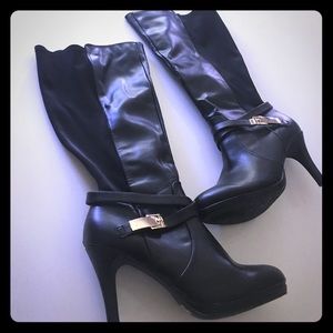 Black Wide Calf size 10 wide