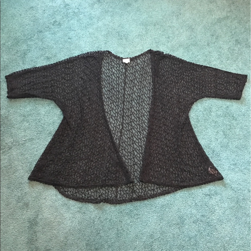 Lularoe lace Lindsay black large