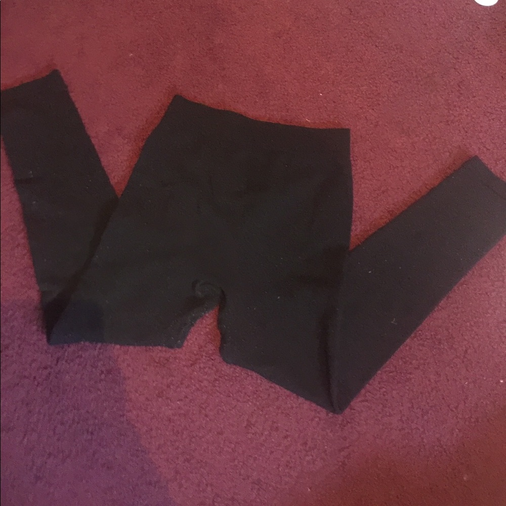 Black leggings!