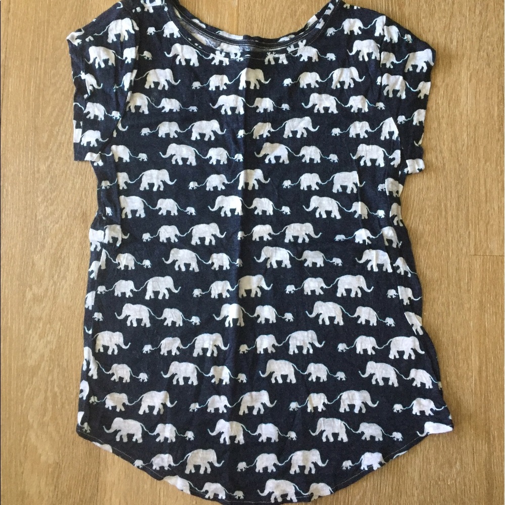 Linen elephant top