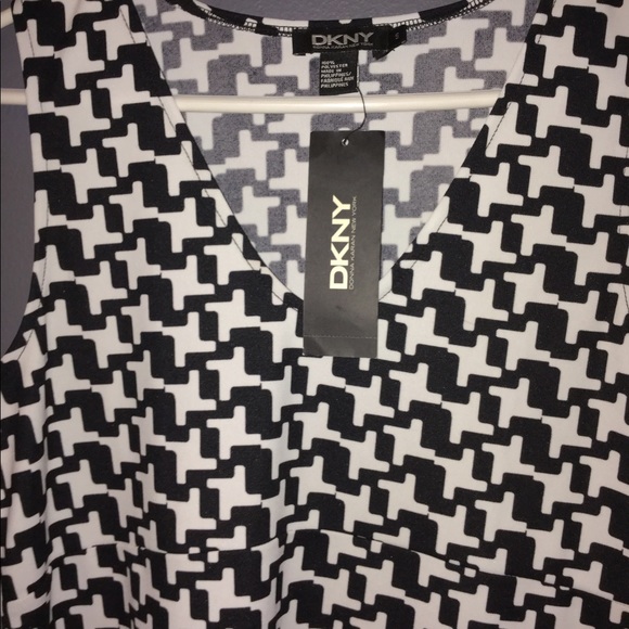 DKNY Dress Black white Geometric Small NWT - Picture 2 of 7