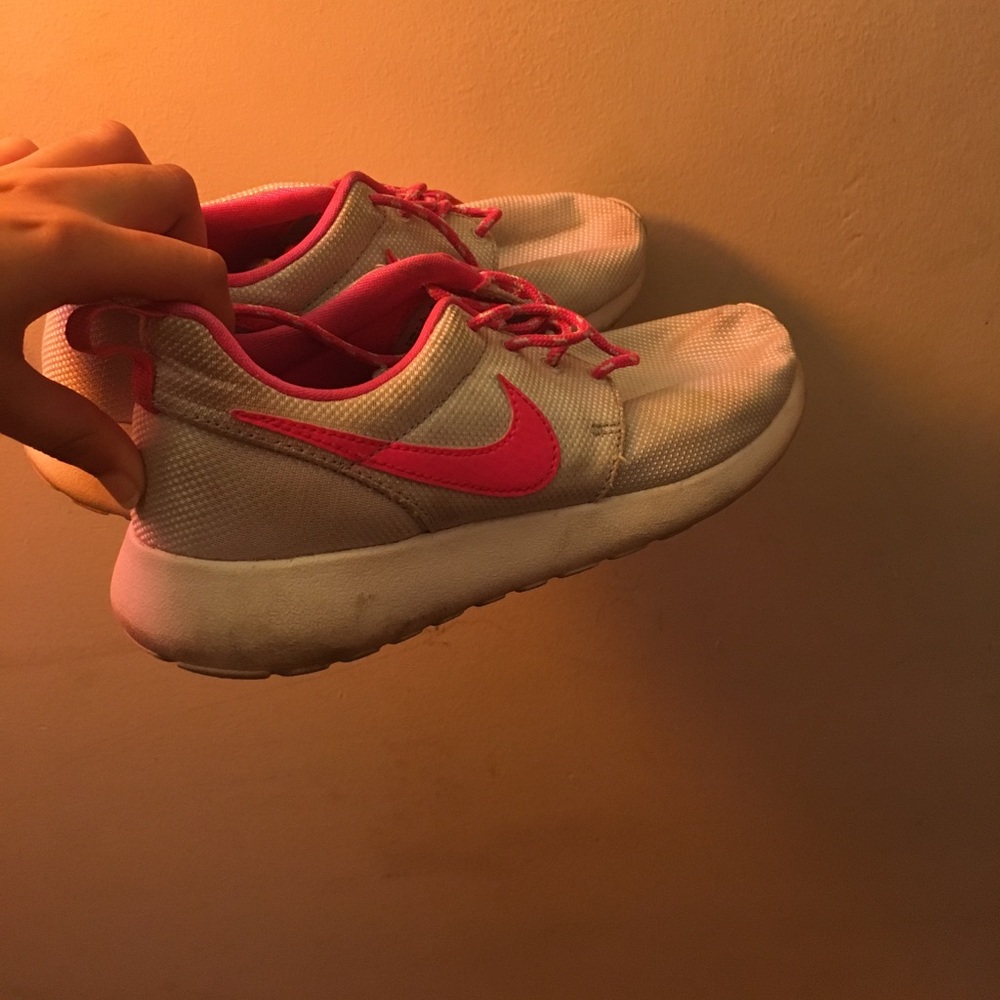 Roshe Runs