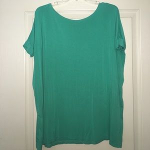 Green short sleeve piko