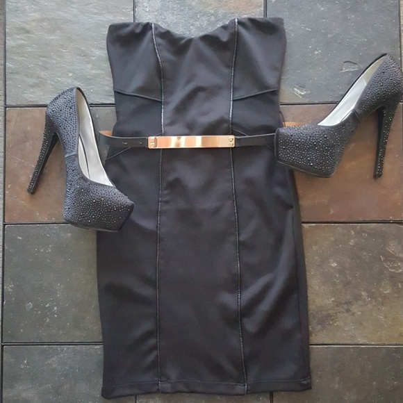 Dress - Picture 2 of 3