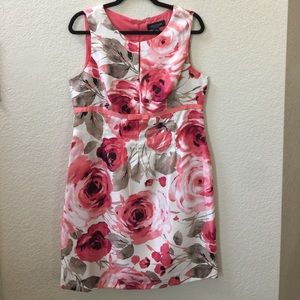 Women's floral dress
