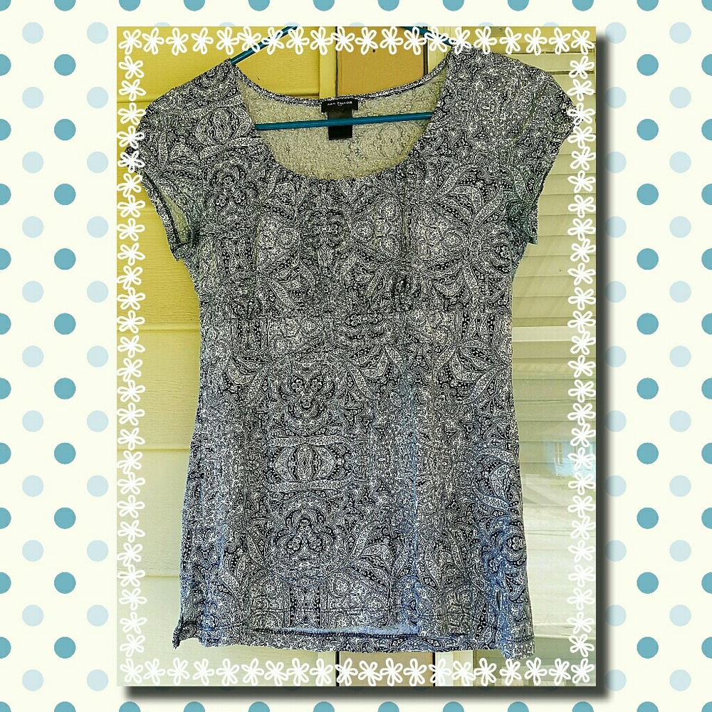 💋💋💋"Simple round neck top - Picture 1 of 1