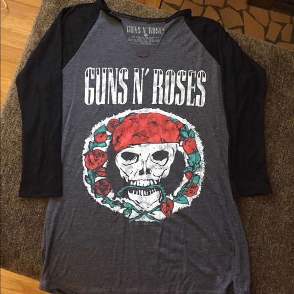Tops - 💥Last chance 💥Nwot Guns N' Roses tee