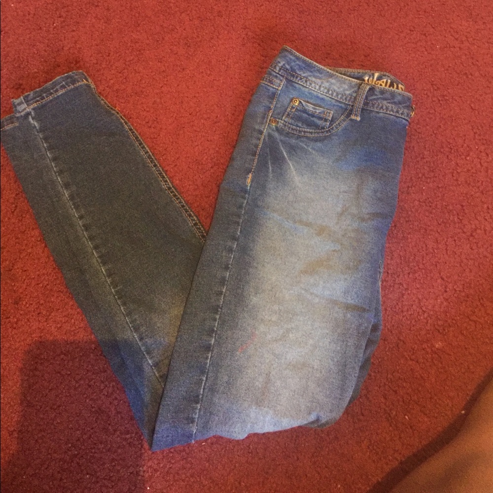 Skinny jeans