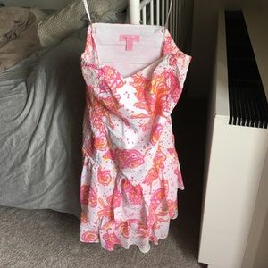 Ruffle bottom Lilly Pulitzer dress - Medium