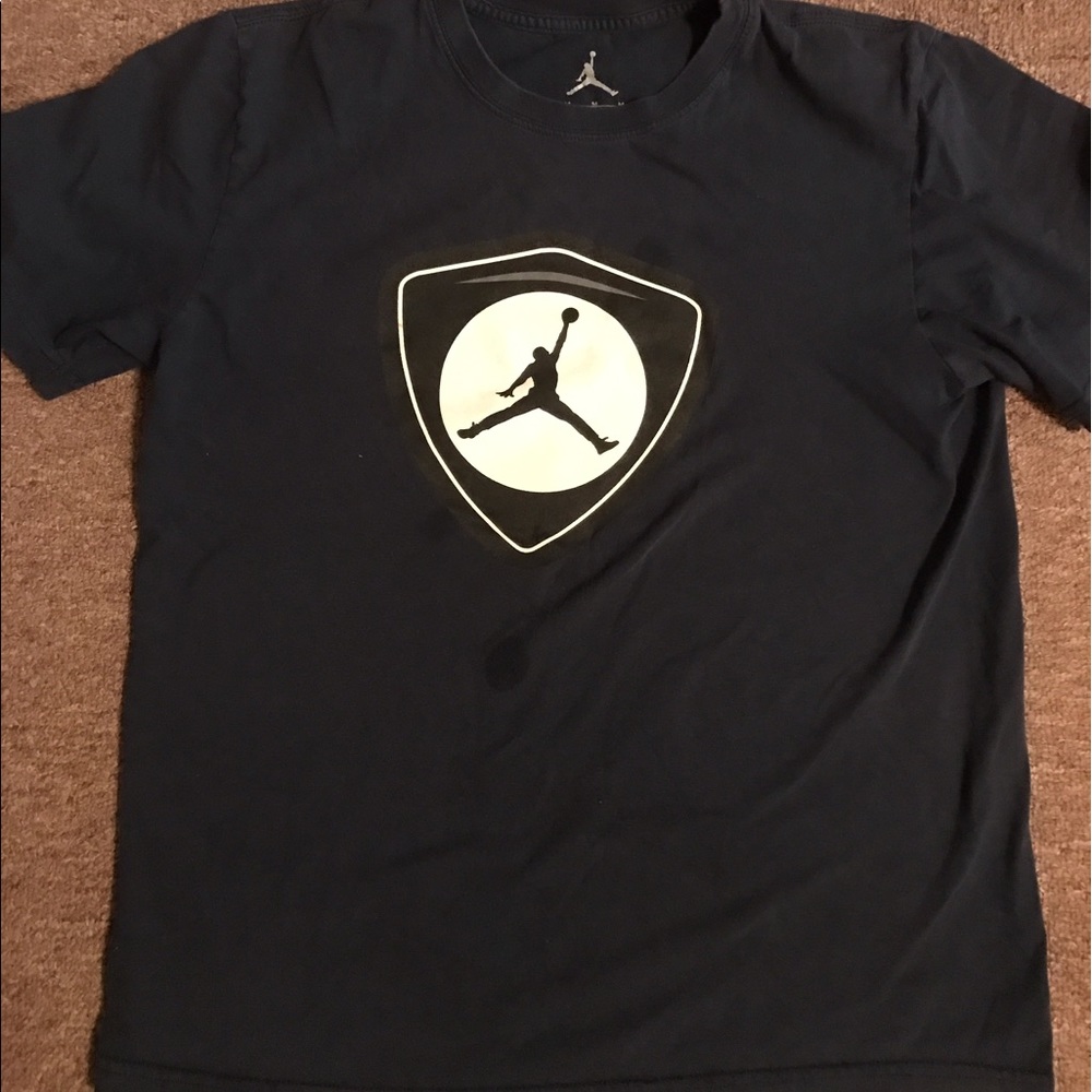 Men's Jordan medium shirt
