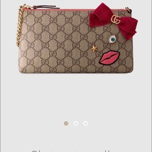Brand new authentic Gucci wristlet