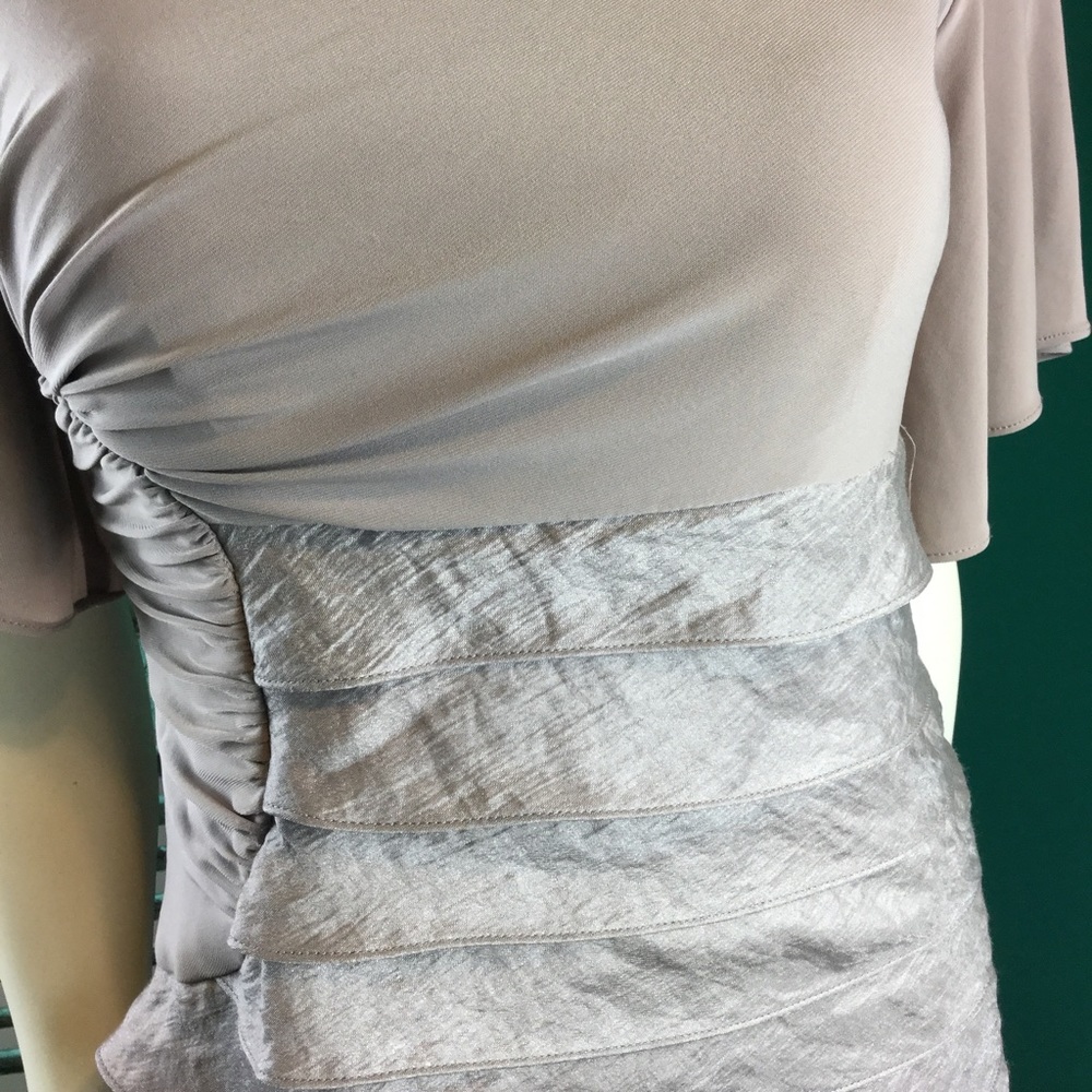 Never Worn Stunning Adrianna Papell Dress - Picture 2 of 5