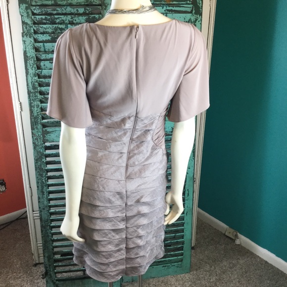 Never Worn Stunning Adrianna Papell Dress - Picture 3 of 5