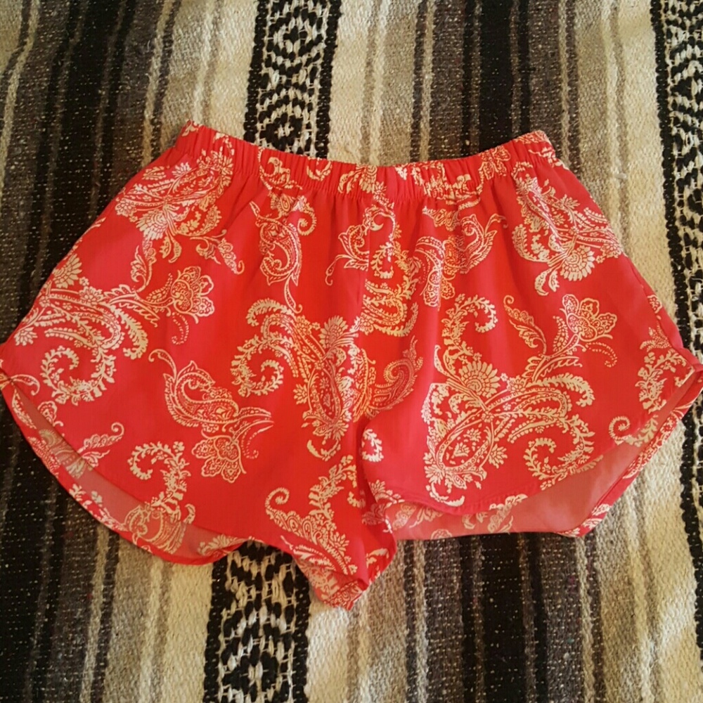 Bandana shorts