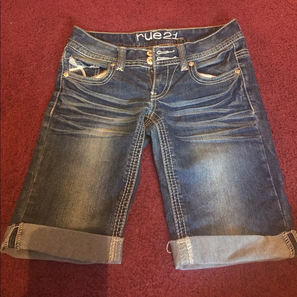 Jean shorts!
