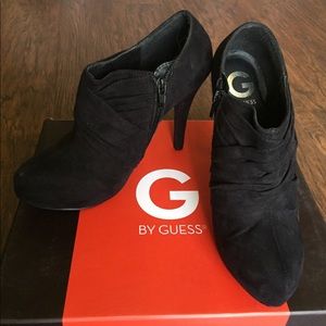 G by Guess Gambol boot heels black suede size 6.5M