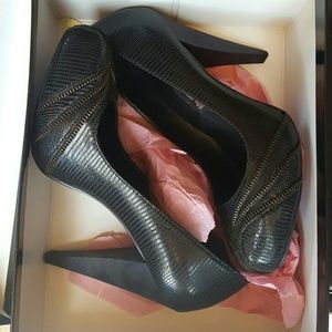 Steven by Steve madden heel - 5.5
