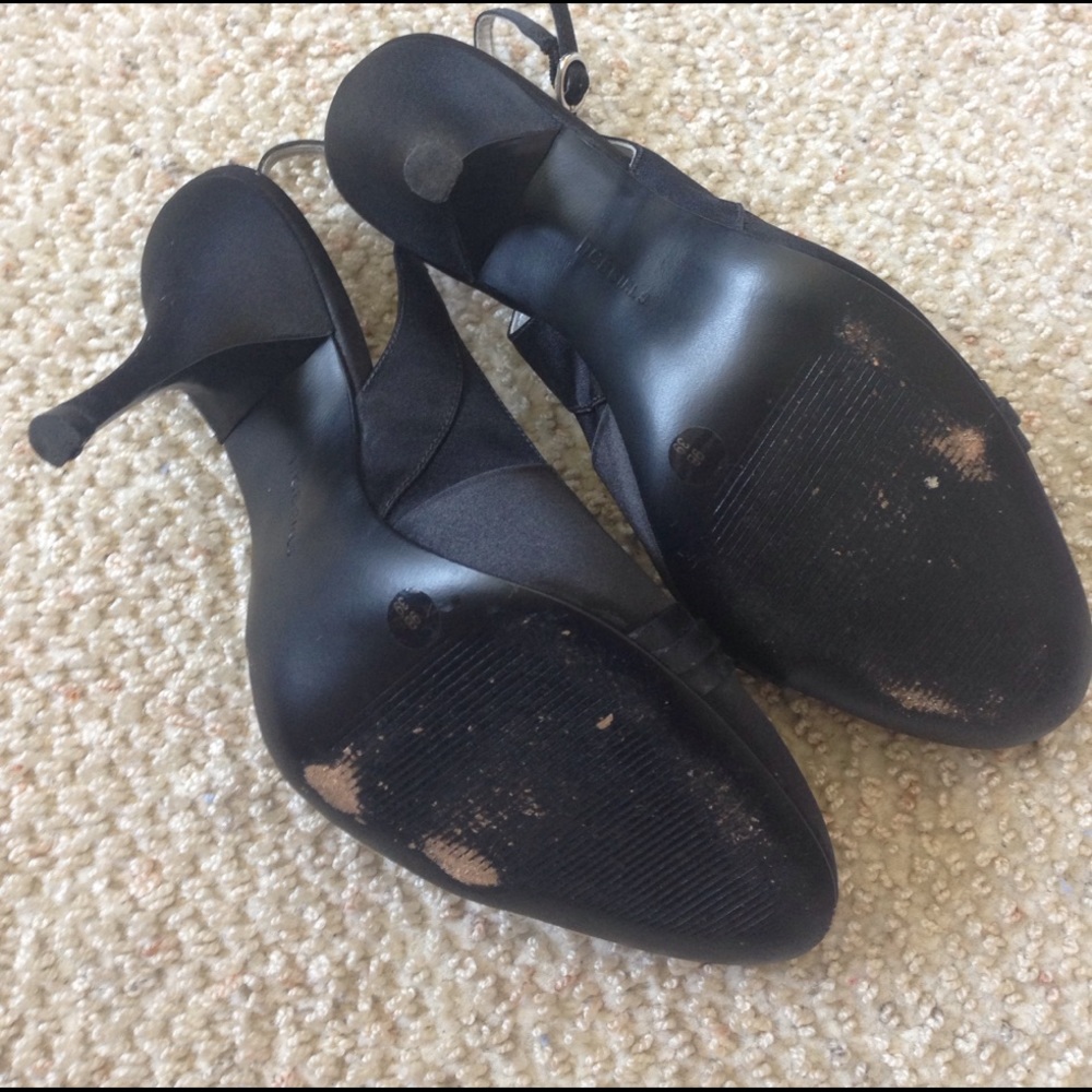 BCBG Girls black satin heels 9B - Picture 3 of 4