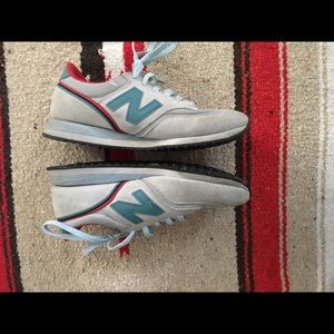 Women's New Balance Sneakers (5xx series)