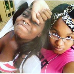 Meet your Posher, Desiree