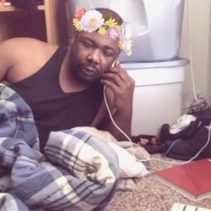 Meet your Posher, Joyce