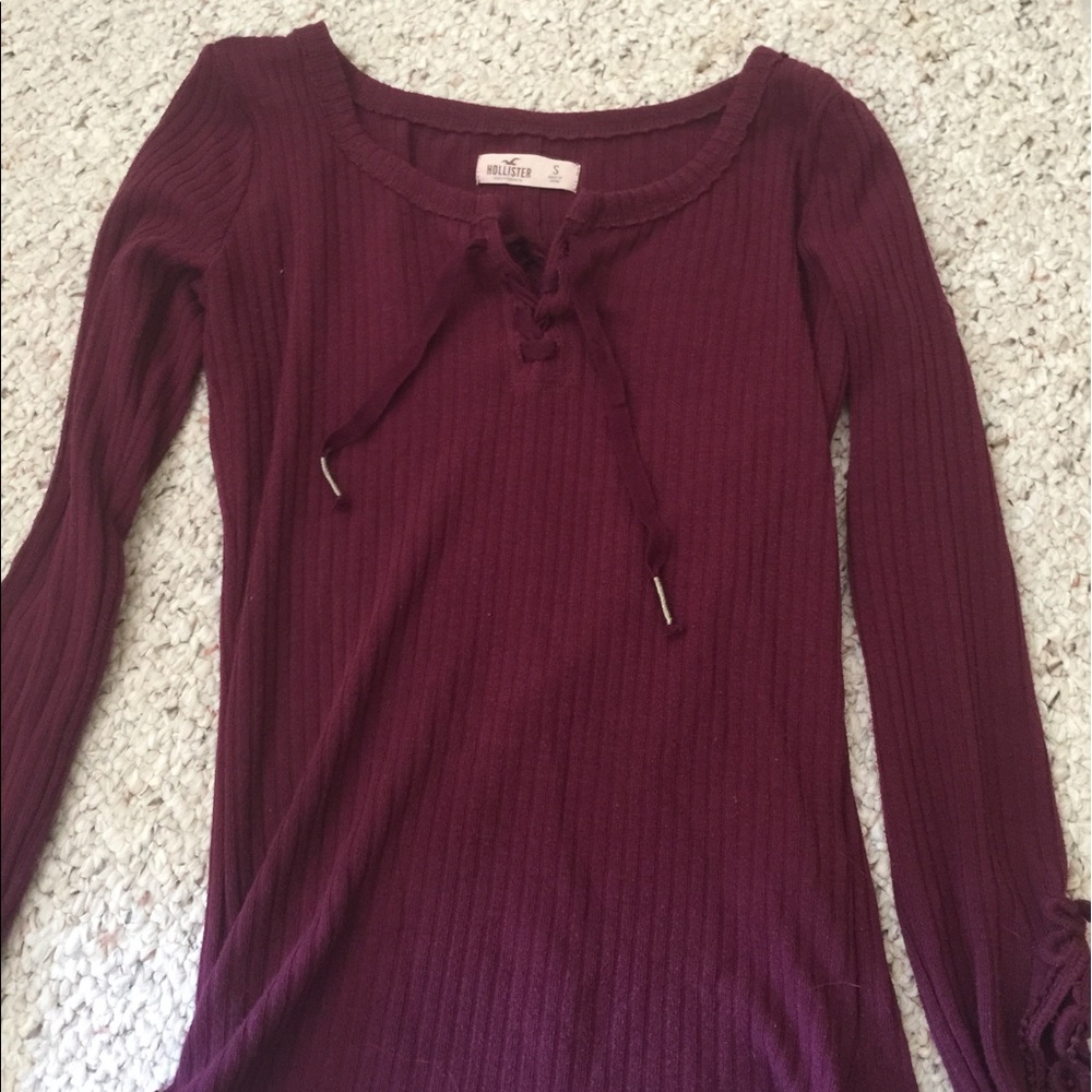 Lace up long sleeve