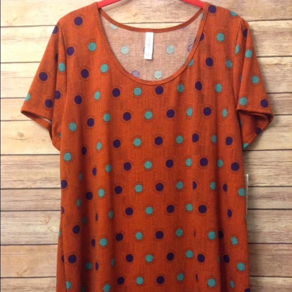 LuLaRoe Classic Tee Size XL