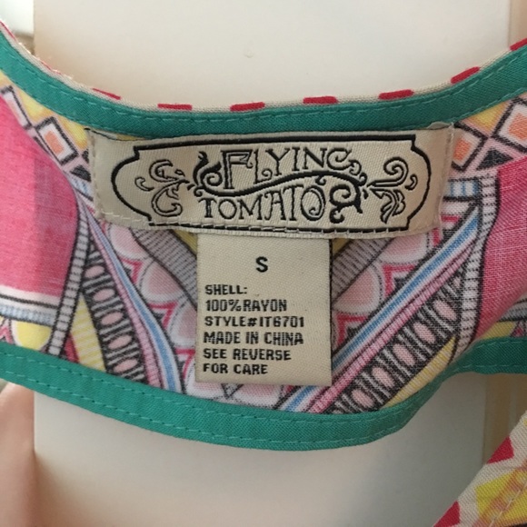 Flying Tomato Cutout Print Crop top!! - Picture 3 of 3