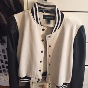 Bomber jacket