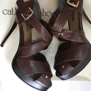 Cathy Jean open toe wedge heels size 8