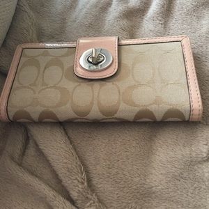 Coach wallet