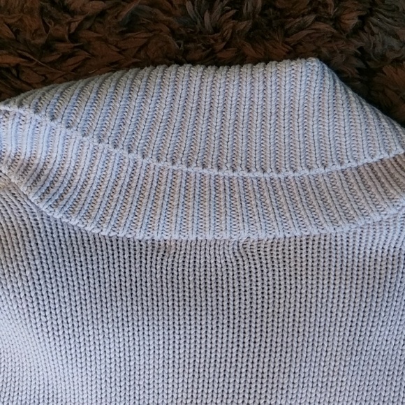 Calvin Klein Sweater - Picture 7 of 7