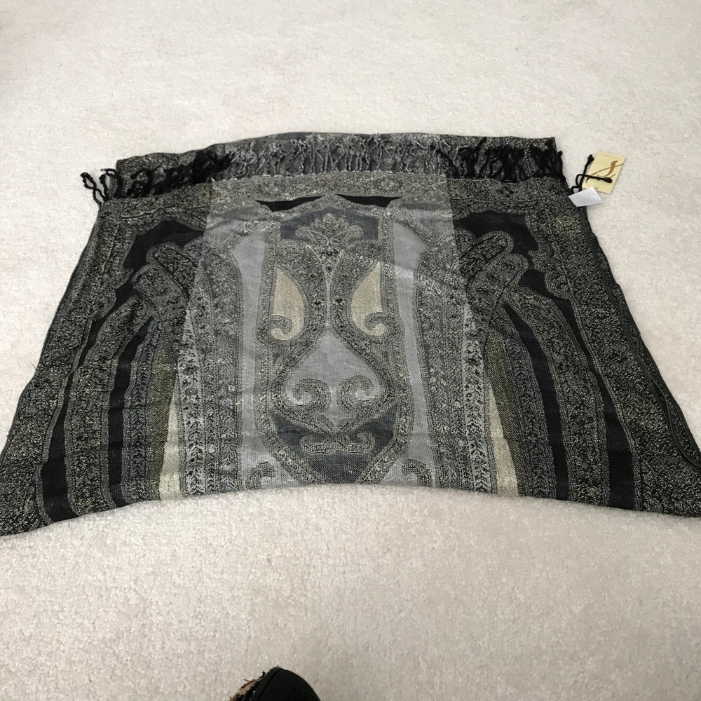 Collection 18. New with tags scarf