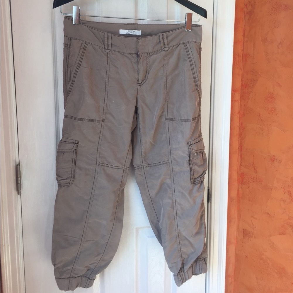 Ann Taylor Loft Capri Pants Size 4
