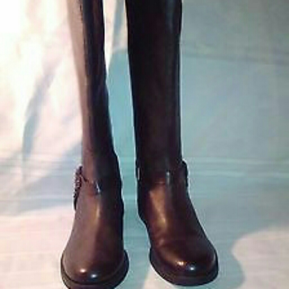 NWOT Nice Vince Camuto Boot's