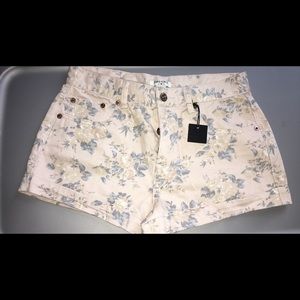 Floral shorts, new with tags!