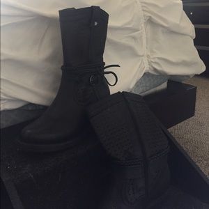 Ankle boots