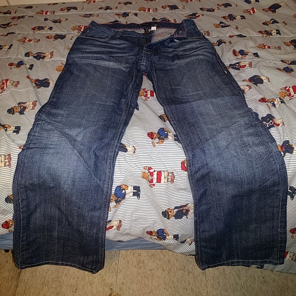 (Sold) International Jeans 33x30 Distress Look