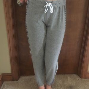 Aeropostale LIVE LOVE DREAM joggers