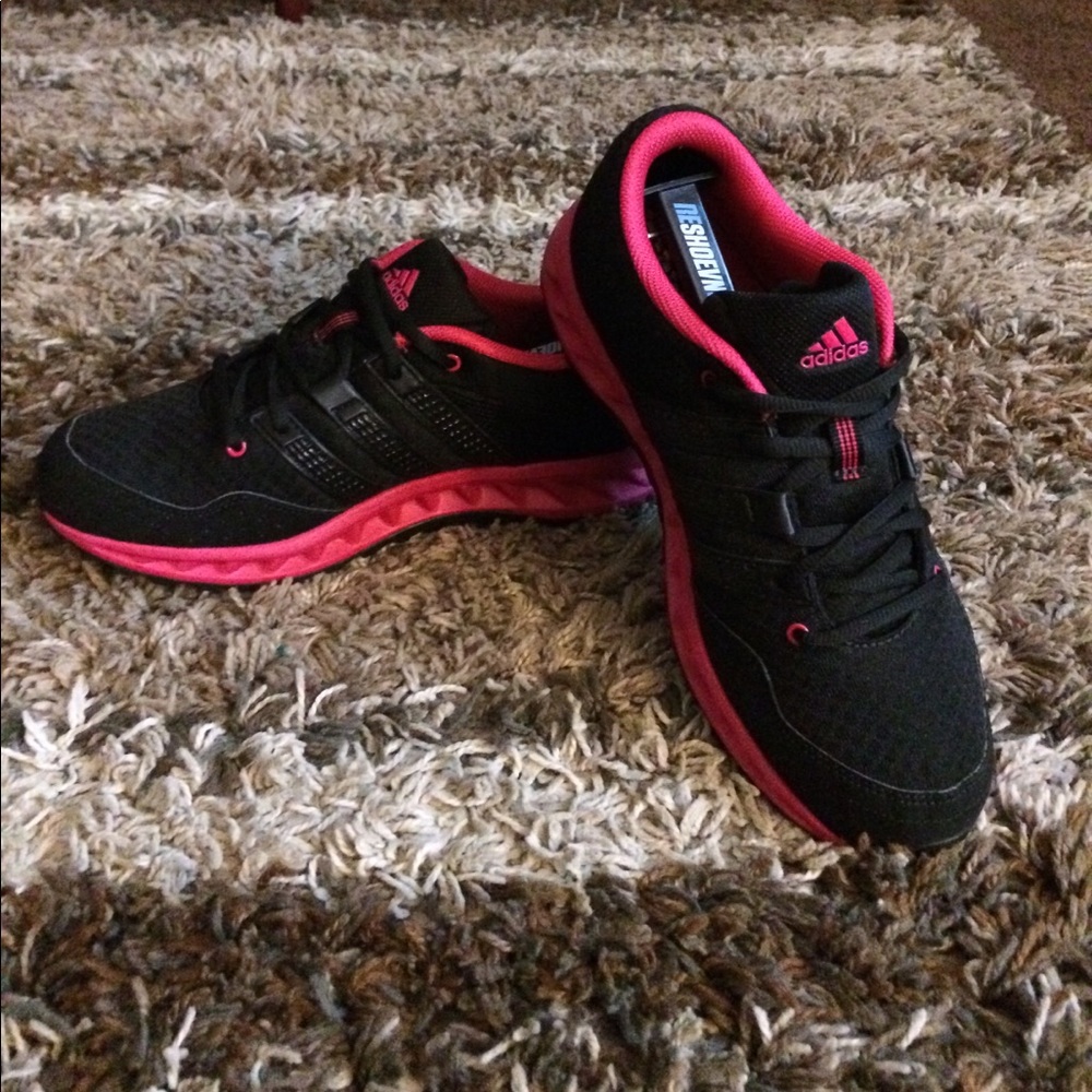 Adidas Adiwear Running Shoes - Women's size 6.5