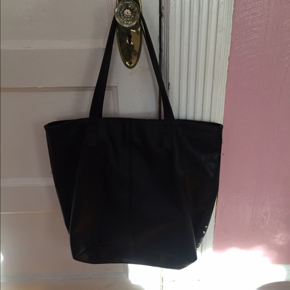 Spiked Steve Madden purse - Picture 4 of 4