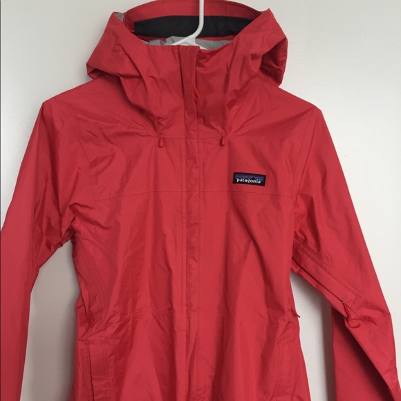 Patagonia Torrentshell Rain Jacket - Coral Pink - Picture 5 of 6