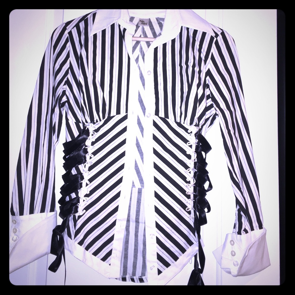 Black & white button down shirt