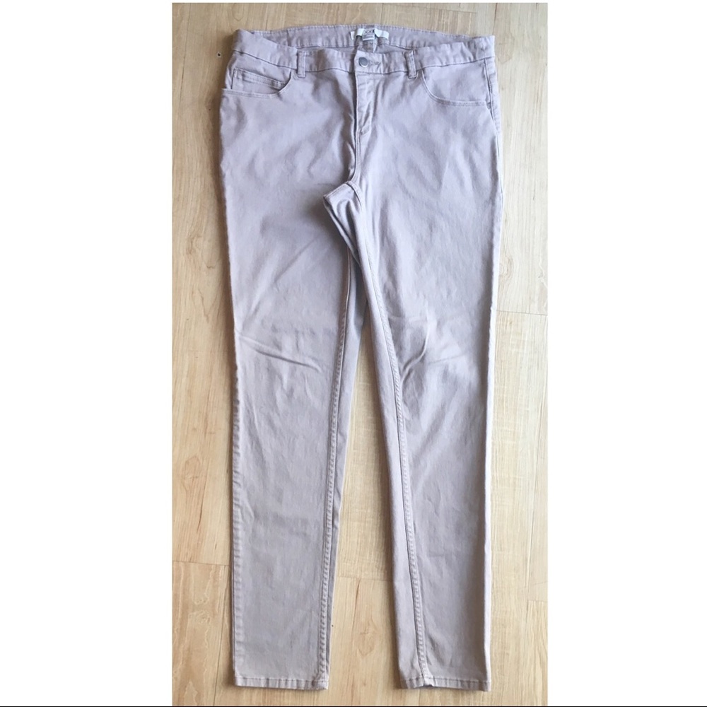 Khaki Skinny Pant