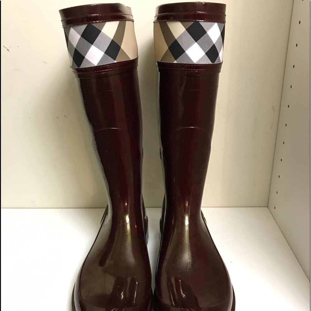 Burberry Crosshill Rainboot - Picture 4 of 4