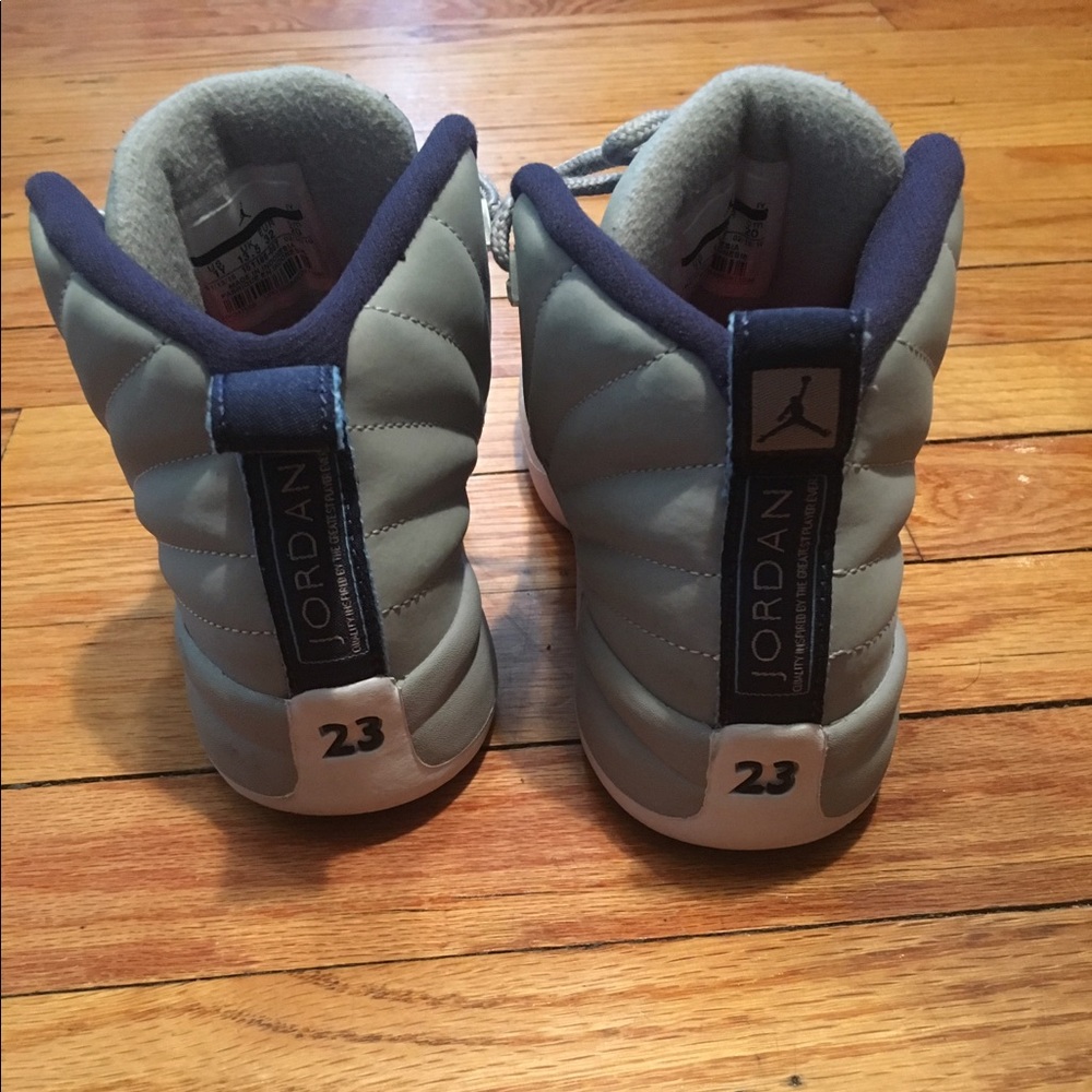 Boys Jordan's