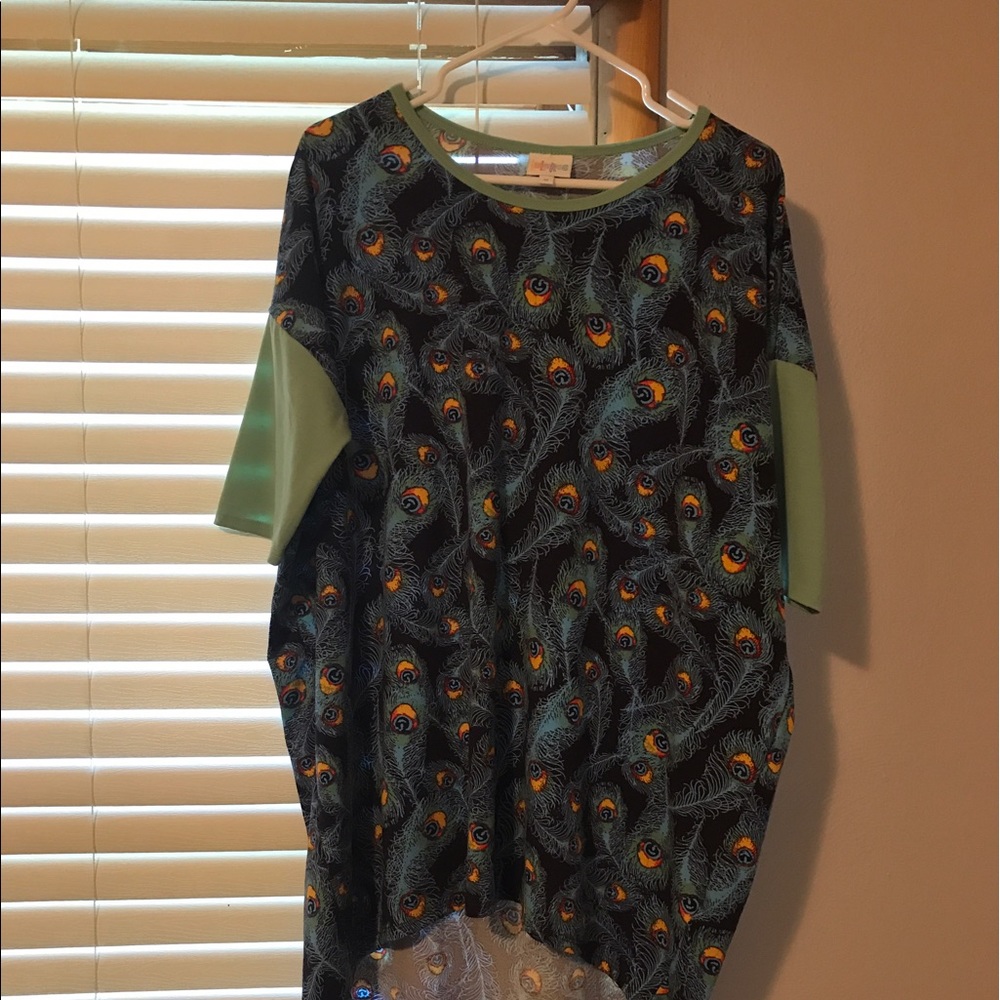 Lularoe medium Irma feathers