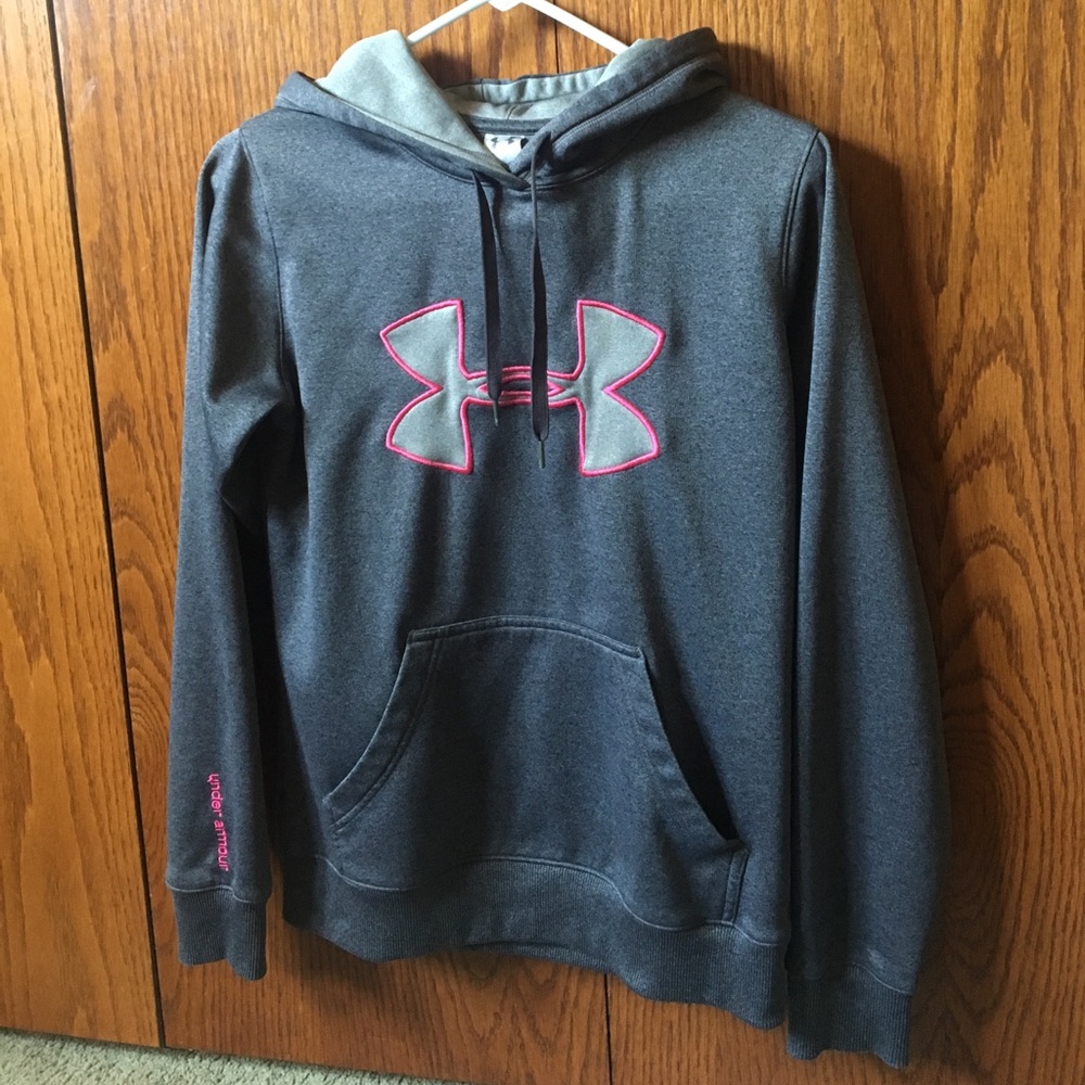 XS under armour hoodie
