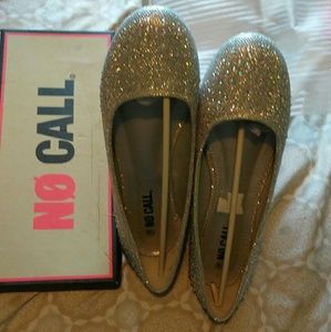 N? Call Rinestone Dress Shoes