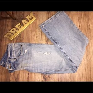 American Eagle favorite boyfriend jeans
